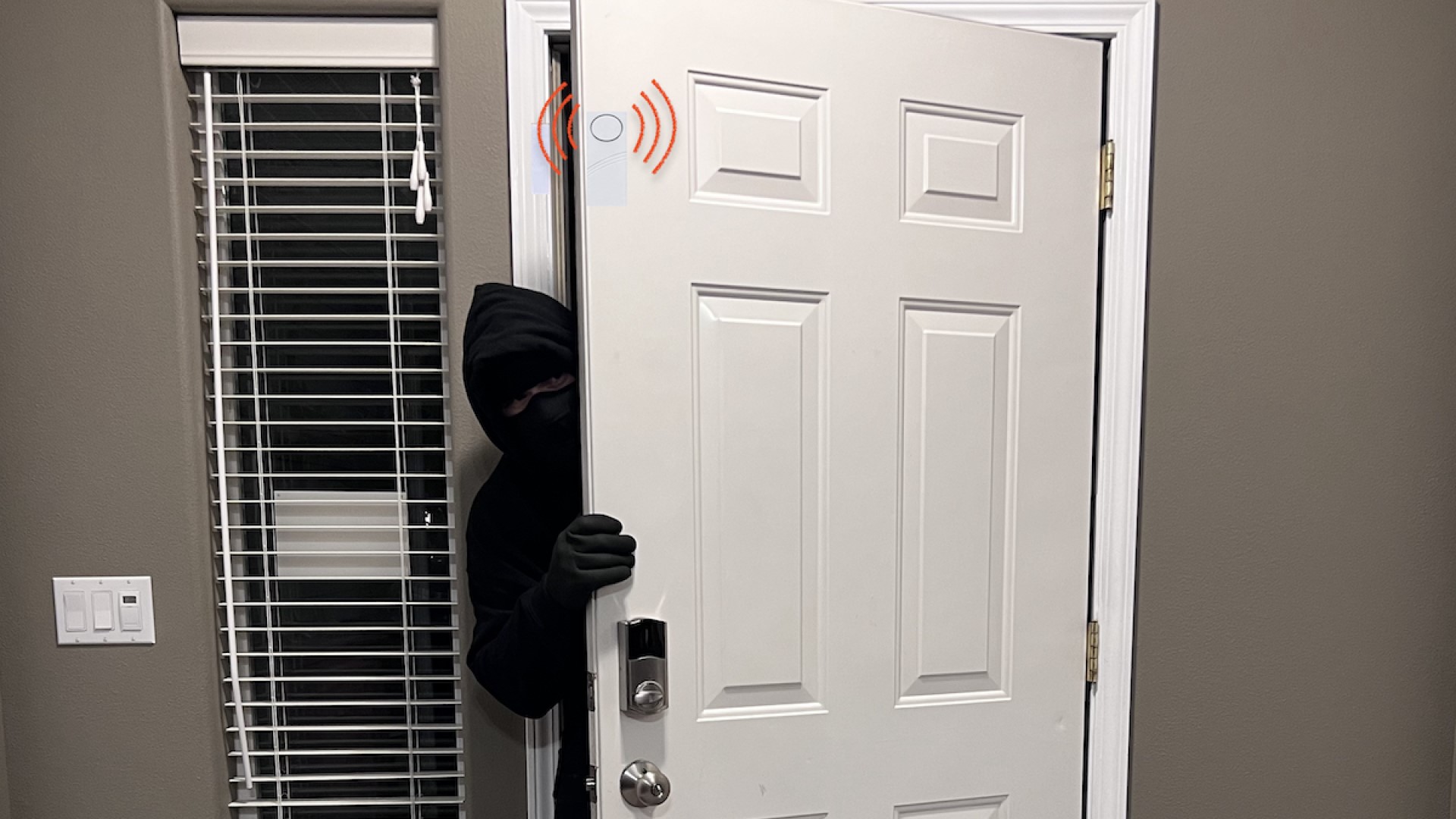 Read more about the article 5 Simple (& Cheap) Gadgets to Boost Your Home Security